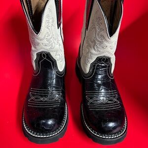 Black and White Ariat Fat Babies